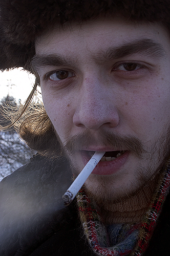 �������